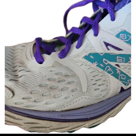 New Balance Womens Run Disney Run Disney Mad Tea Party Limited Shoes 880 V6 10 - Picture 14 of 15